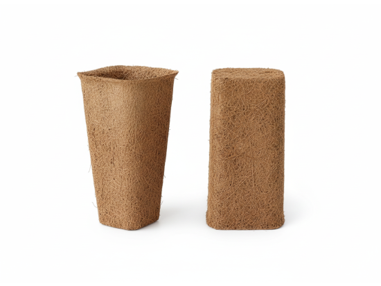 Doniczka organiczna z kokosa kwadratowa wysoka HS 5x5 x 8cm 0,2L  WIMAR